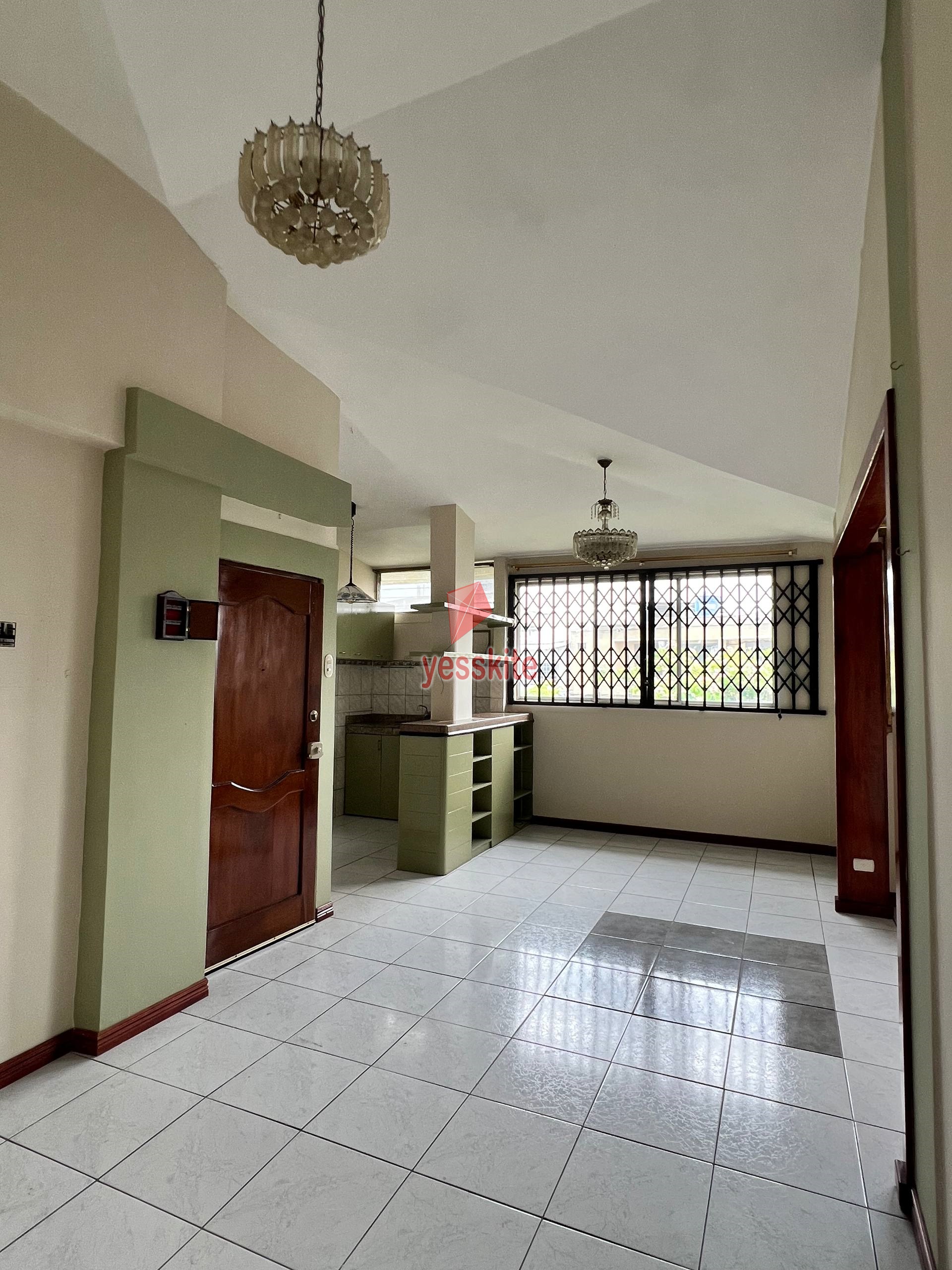 Depto 2H – Sauces9-8