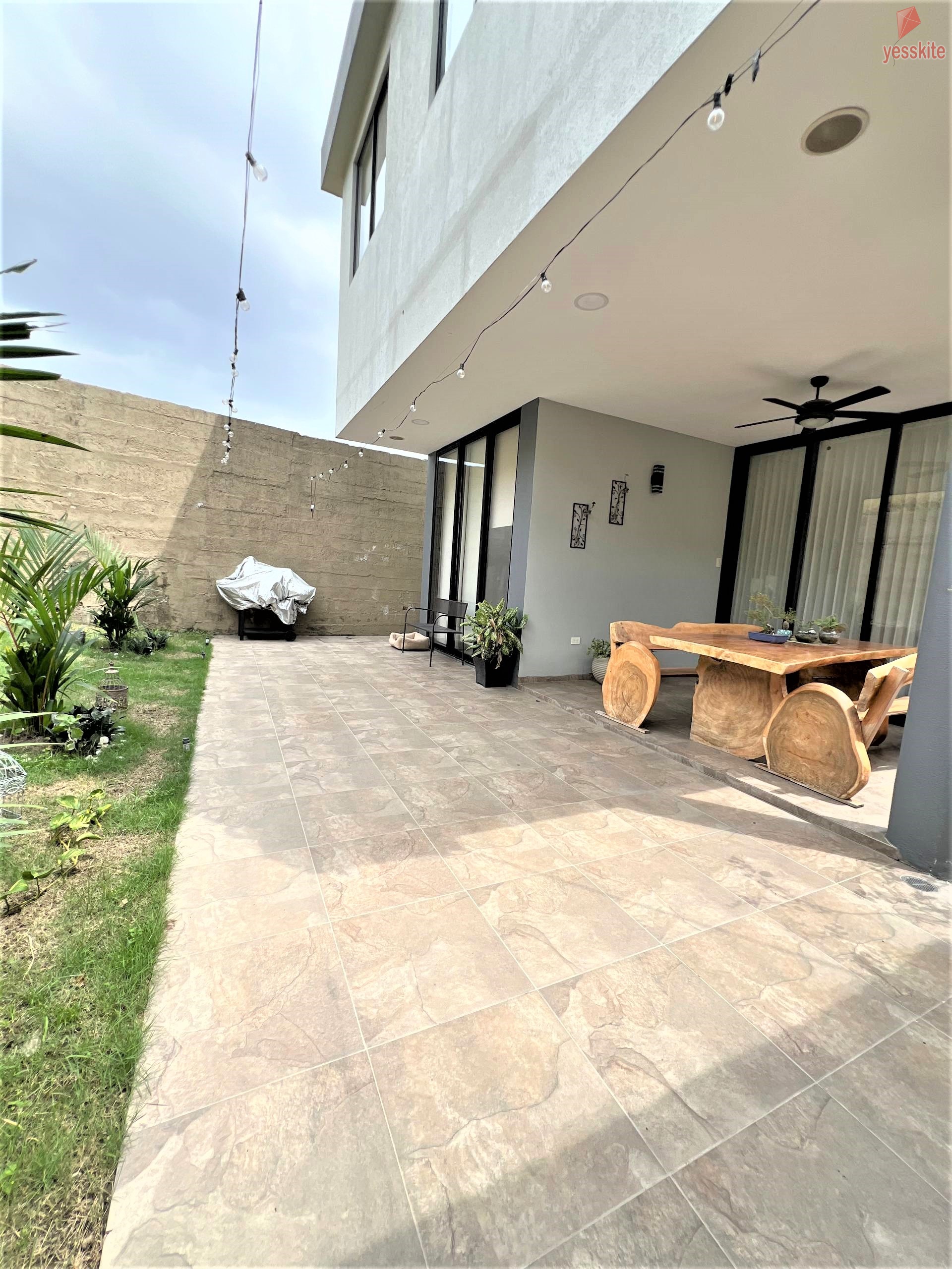 JardinPosterior4