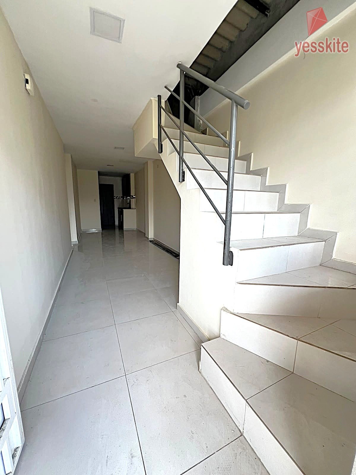 Sala y Escaleras1